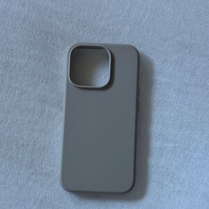 Sleek Gray I phone 15 pro Case